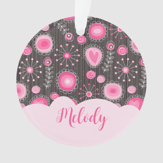 ピンクお洒落の灰色のハートと花のフローラ名 オーナメント (正面)