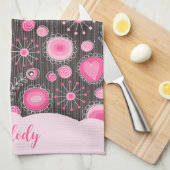 ピンクお洒落の灰色のハートと花のフローラ名 キッチンタオル (四つ折り)