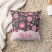 ピンクお洒落の灰色のハートと花のフローラ名 クッション (ブランケット)