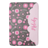 ピンクお洒落の灰色のハートと花のフローラ名 バスマット (正面縦)