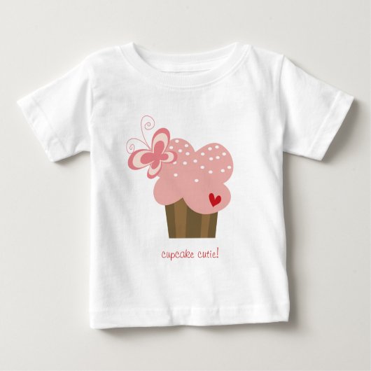 ピンクお洒落カップケーキバタフライガール誕生日 ベビーTシャツ (正面)