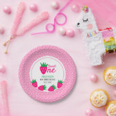 ピンクかわいいストロベリーガール1st誕生日 ペーパープレート (パーティー)
