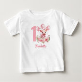 ピンクかわいい豚ファーム1st誕生日の名前ベビーガール ベビーTシャツ (正面)