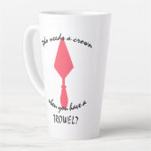 ピンクかわいらしとブラックの考古学者のコテ カフェラテマグ (左アングル)