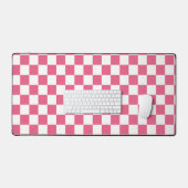 ピンクかわいらしと市松模様に白の魅力的な デスクマット (キーボード&マウス)