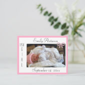 ピンクかわいらしと白の出産発表 ポストカード (スタンド正面)