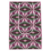 ピンクかわいらしと緑の引き伸ばしカラーブロック ミディアムペーパーバッグ (裏面)