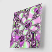 ピンクかわいらしと緑の濃淡でのフラクタルフローラ スクエア壁時計 (傾斜)