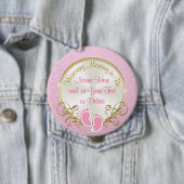 ピンクかわいらしと金ゴールドのママがピンに 缶バッジ (インサイチュ)