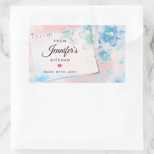 ピンクかわいらしのキッチンに青い花 長方形シール (バッグ)