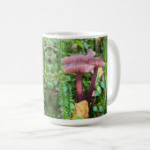 ピンクかわいらしのキノコ – 15オンス。マグ コーヒーマグカップ (正面右)