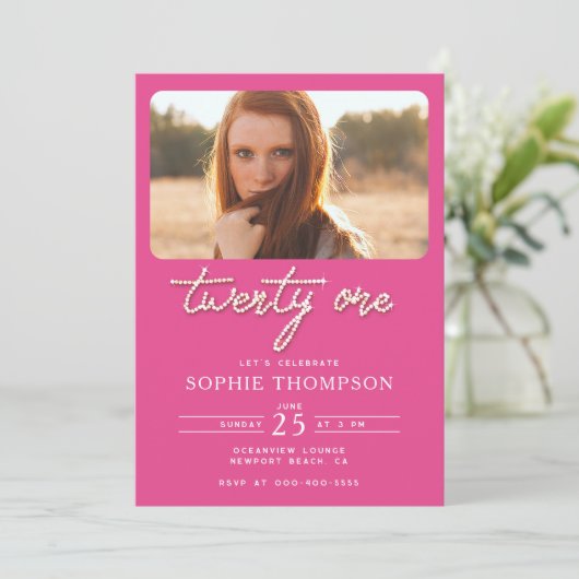 ピンクかわいらしのサイエレガントンストーン21歳の誕生日の写真 招待状 (スタンド正面)