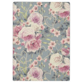 ピンクかわいらしのバラとパールハートモノグラム クリップボード (裏面)