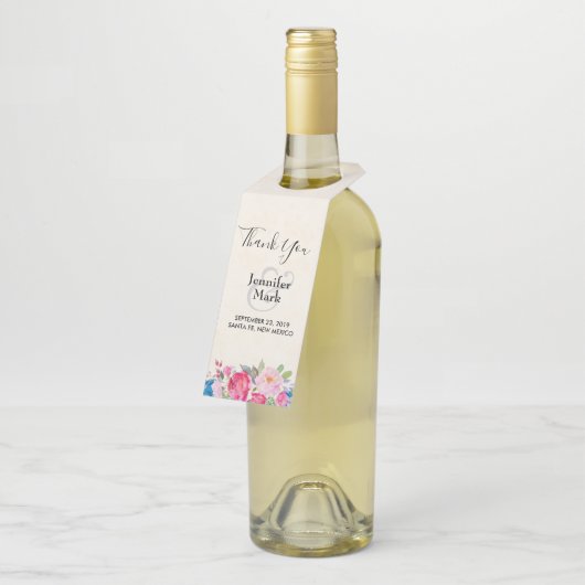 ピンクかわいらしのバラと牡丹縁どの結婚の感謝してい飾り ボトルネックタグ (アングル)