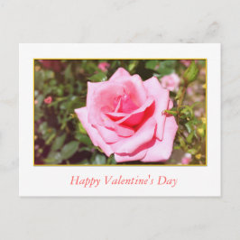 ピンクかわいらしのバラの花と甘いハートバレンタイン シーズンポストカード