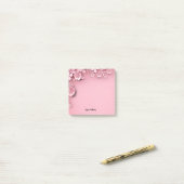 ピンクかわいらしのフローラデザイン ポストイット (デスク上)