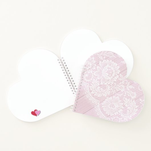 ピンクかわいらしの木レースのハート形結婚の ノートブック (内部)