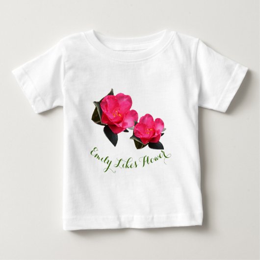 ピンクかわいらしの椿の花。小さな女の子好き ベビーTシャツ (正面)