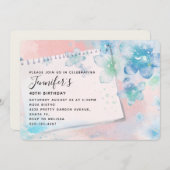 ピンクかわいらしの背景に青い花誕生日 招待状 (正面/裏面)