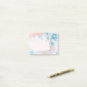 ピンクかわいらしの背景に青い花 ポストイット (デスク上)