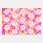 ピンクかわいらしの花の赤パーソナライズされたちゃんシャワー ラッピングペーパーシート (正面)