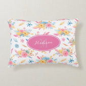 ピンクかわいらしの花柄モノグラムの アクセントクッション (正面)