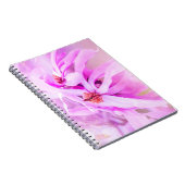 ピンクかわいらしの花 ノートブック (右側)