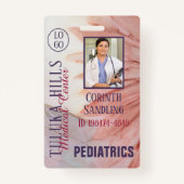 ピンクかわいらしインクのメディカフォトID バッジ (正面)