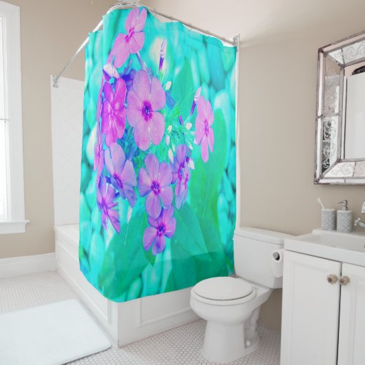 ピンクかわいらしガーデンフロックスフラワーオンアクアマリン シャワーカーテン (インサイチュ)