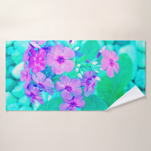 ピンクかわいらしガーデンフロックスフラワーオンアクアマリン バスタオル (バスタオル)