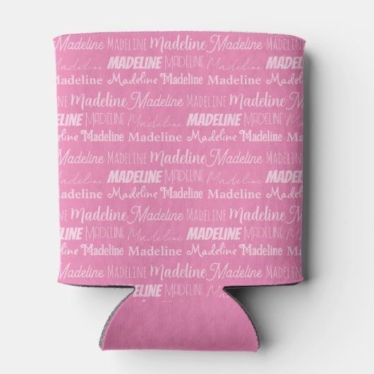 ピンクかわいらしガールズネームフォントコラージュカスタム10代の 缶クーラー (裏面)