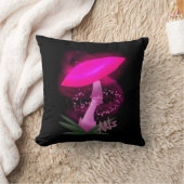 ピンクかわいらしク白熱［赤熱］光を放つキノコ クッション (ブランケット)