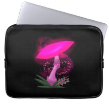 ピンクかわいらしク白熱［赤熱］光を放つキノコ