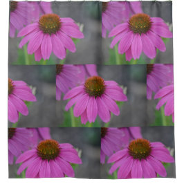 ピンクかわいらしコーン花 シャワーカーテン