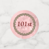 ピンクかわいらしスパークリハッピーハッピー101誕生日 コンフェッティ (スモール正面)