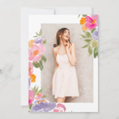 ピンクかわいらしパープルフローラ写真卒業 招待状 (裏面)