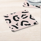 ピンクかわいらしヒョウ柄パステル&モノクロ スクエアペーパーコースター (アングル)