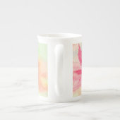 ピンクかわいらしフローラ骨中国マグカップ ボーンチャイナマグカップ (裏面)