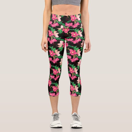 ピンクかわいらしブロッサムフラワーズ絵を描ブラックデザイン  カプリレギンス (正面)