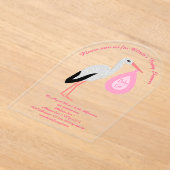 ピンクかわいらしベビーガールストルクカスタムベビーシャワー アクリル招待状 (レイダウン)