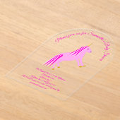 ピンクかわいらしベビーガールUnicornカスタムベビーシャワー アクリル招待状 (レイダウン)