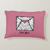 ピンクかわいらしラブノートハート アクセントクッション (裏面)