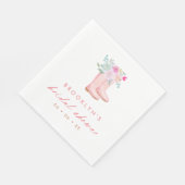 ピンクかわいらしレインブーツ&フラワーズブライダルシャワー スタンダードランチョンナプキン (角)