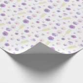 ピンクかわいらし紫色の水彩花びらとプロセッコ ラッピングペーパー (角)