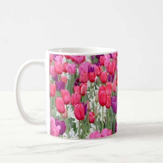ピンクかわいらし花びら コーヒーマグカップ (左)
