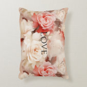 ピンクかわいらし赤面クリームバラフローラ アクセントクッション (正面(垂直))