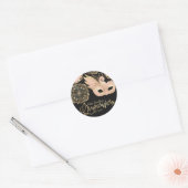 ピンクかわいらし金ゴールドブラックマスカレードマスクキンセアニラ ラウンドシール (封筒)