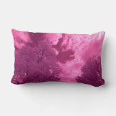 ピンクがかった色調の赤外線雲 ランバークッション (裏面)