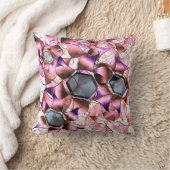 ピンクがかった花弁のような形に囲まれた六角形 クッション (ブランケット)