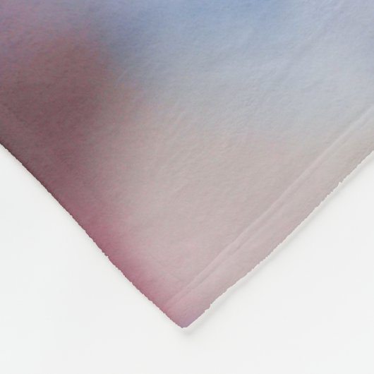 ピンクさくらんぼがクローズアップ写真で咲く フリースブランケット (角)